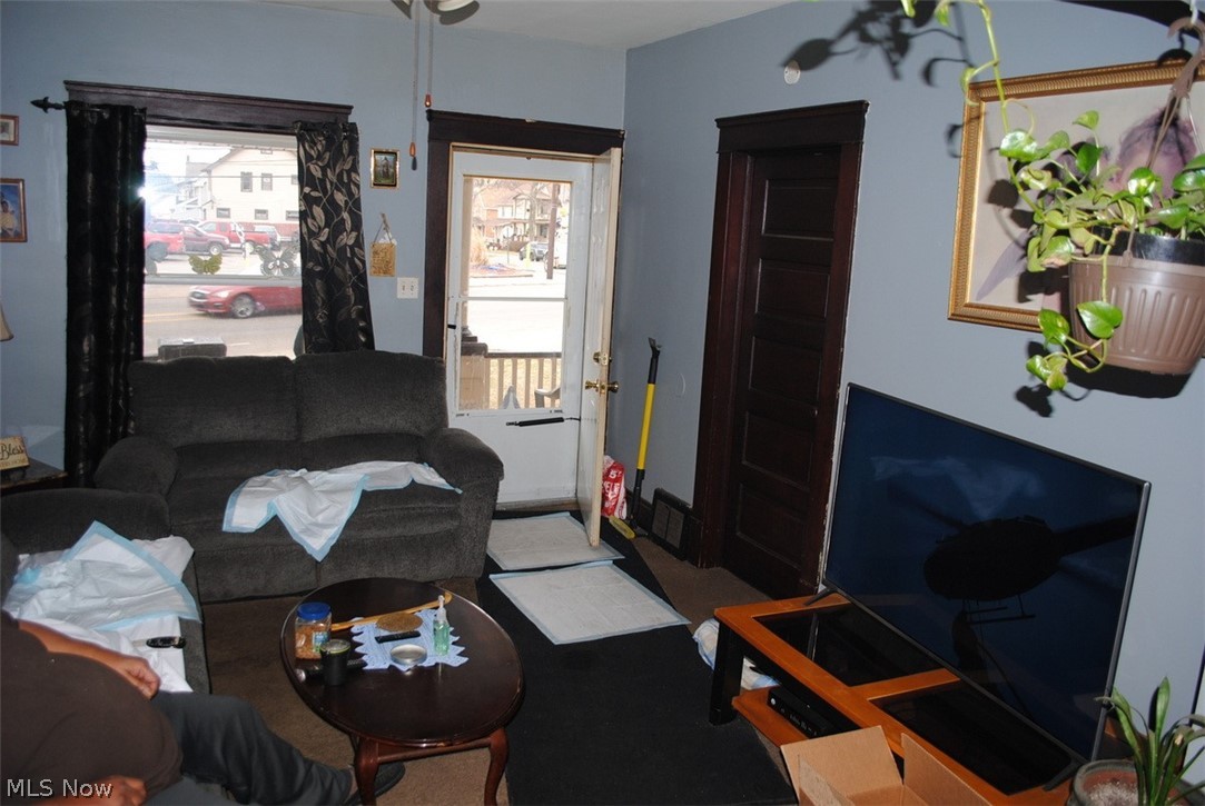 2007 Broadview Road Cleveland, OH 44109 - Photo 8 of 14 Gallery Image 8