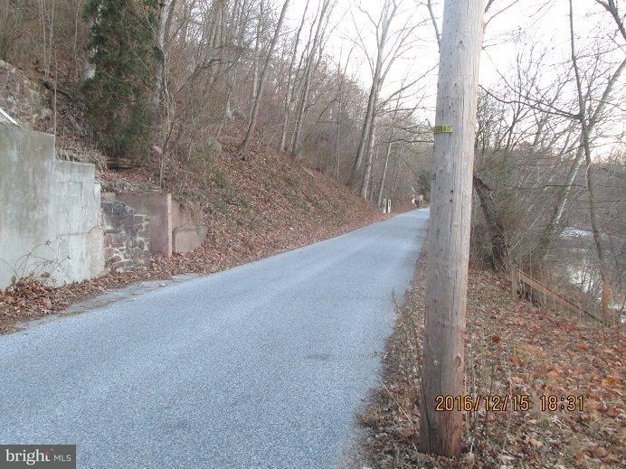 4060 Conewago Road Dover, PA 17315 - Photo 3 of 12 Gallery Image 3