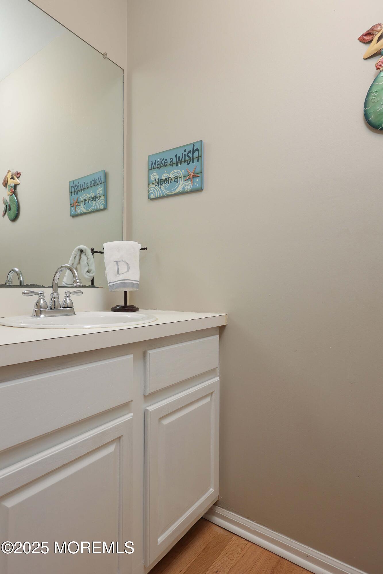 22 Roe Lane Howell, NJ 07731 - Photo 14 of 37 758A2875