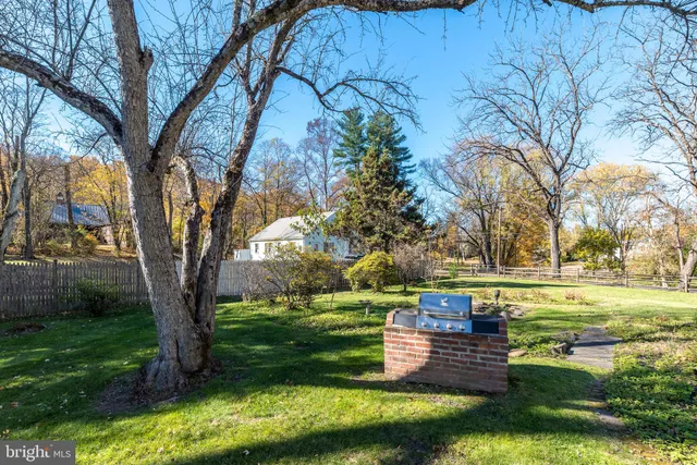 $949,900 | 1442 River Road, Upper Black Eddy, PA 18972