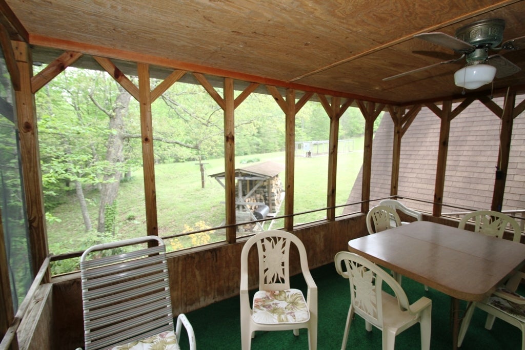 6919 Hoke's Mill Road Ronceverte, WV 24970 - Photo 23 of 39 Gallery Image 23