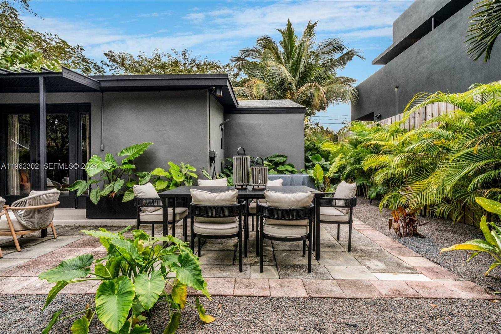 3301 Frow Avenue Coconut Grove, FL 33133 - Photo 23 of 32