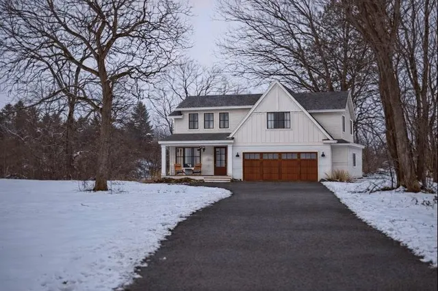 $289,900 | 14705 Glendale Road, Minnetonka, MN 55345