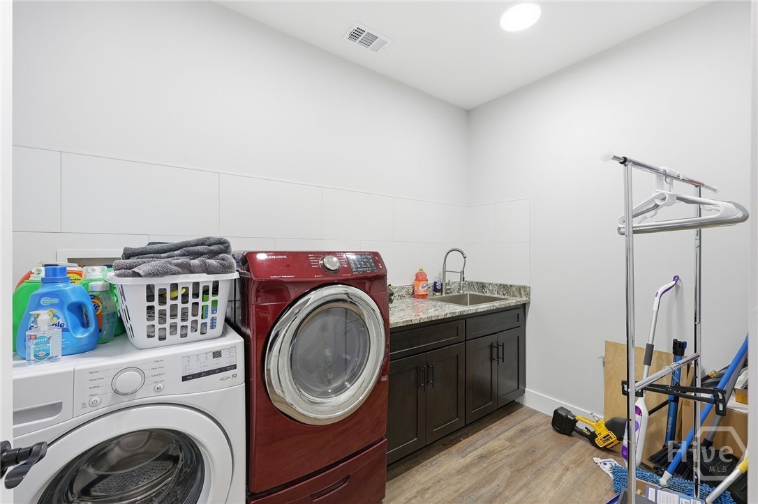 760 Fortson Compton Road Comer, GA 30629 - Photo 44 of 65 Laundry room with sink