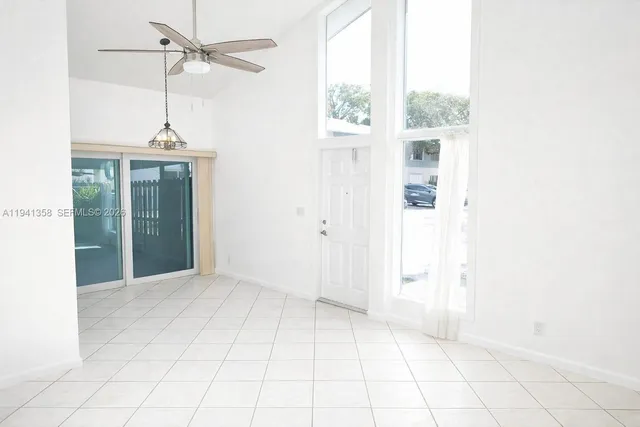 $2,000 | 7441 West Sunrise Boulevard, Unit 7441, Plantation, FL 33322