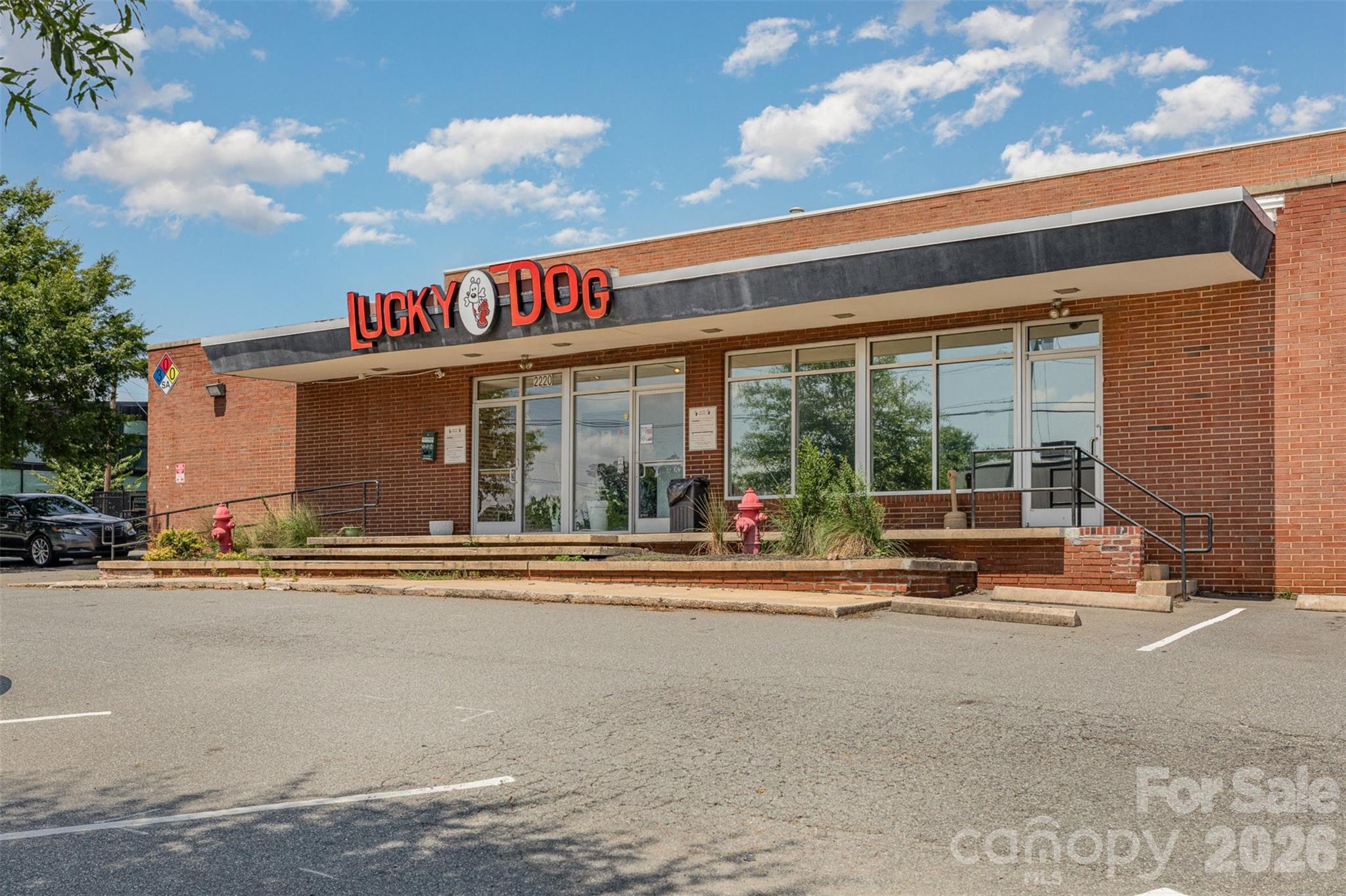 1318 Enderly Road Charlotte, NC 28208 - Photo 20 of 33 a sign that is on the side of a building