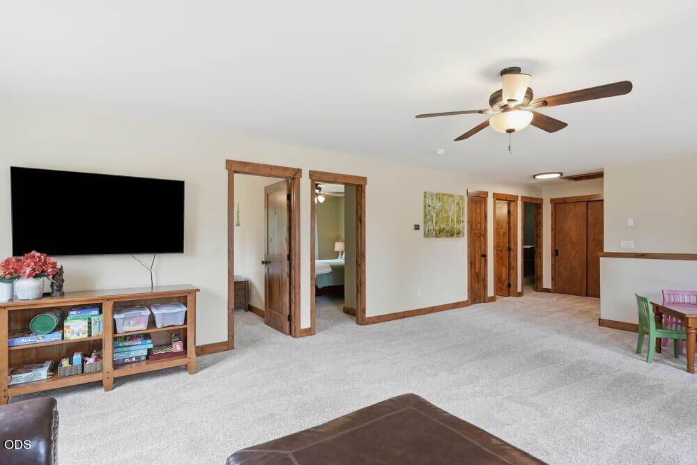 56058 Snow Goose Road Bend, OR 97707 - Photo 25 of 47