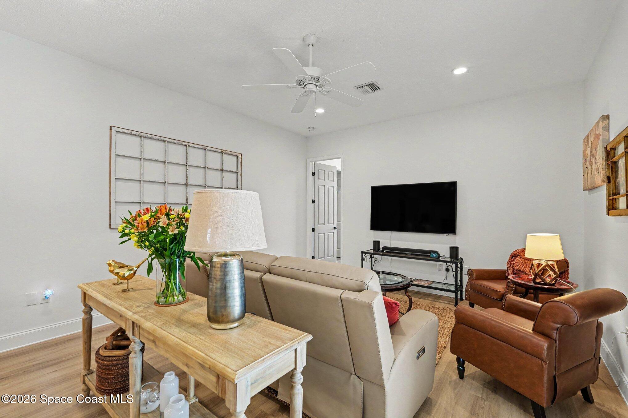 7977 Bradwick Way Melbourne, FL 32940 - Photo 31 of 63 009_file_9577