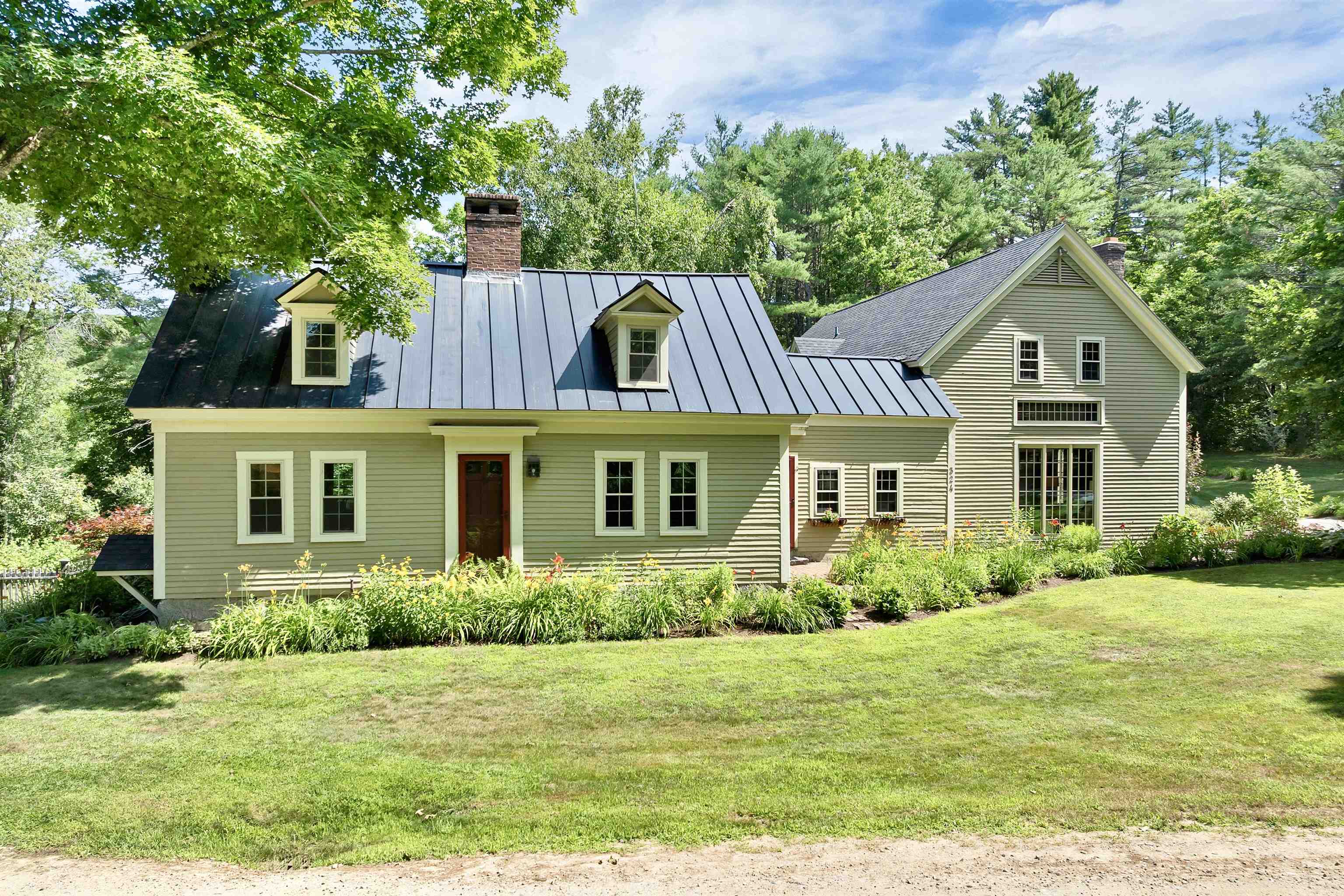 324 Cotton Valley Road Wolfeboro, NH 03894 - Photo 3 of 57