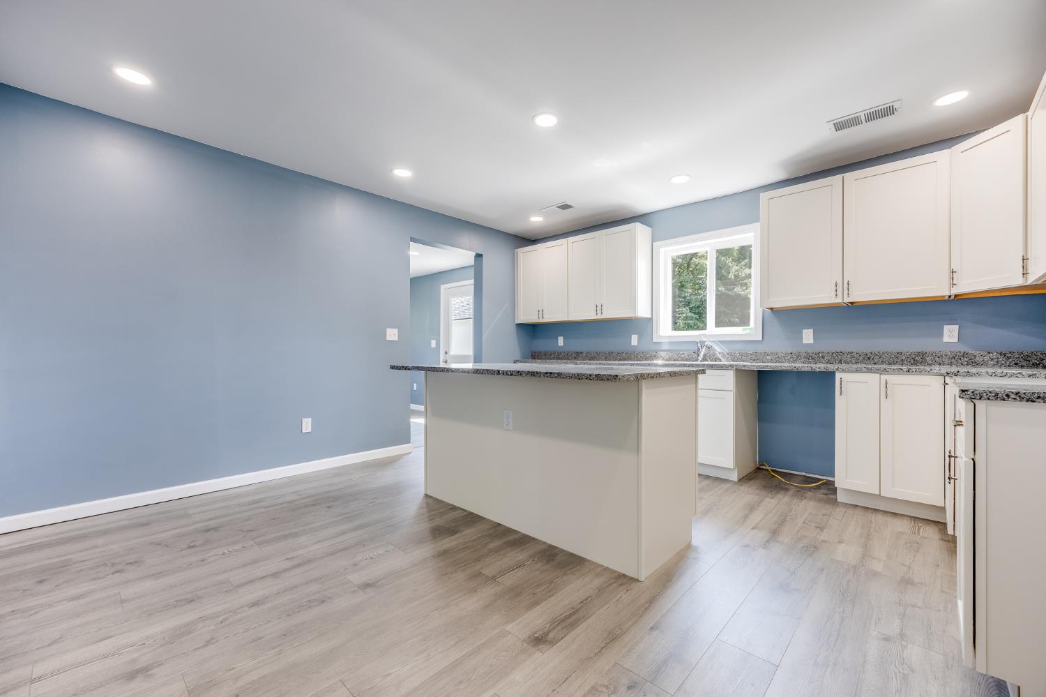 11176 Gatch Hill Road Aurora, IN 47001 - Photo 12 of 49