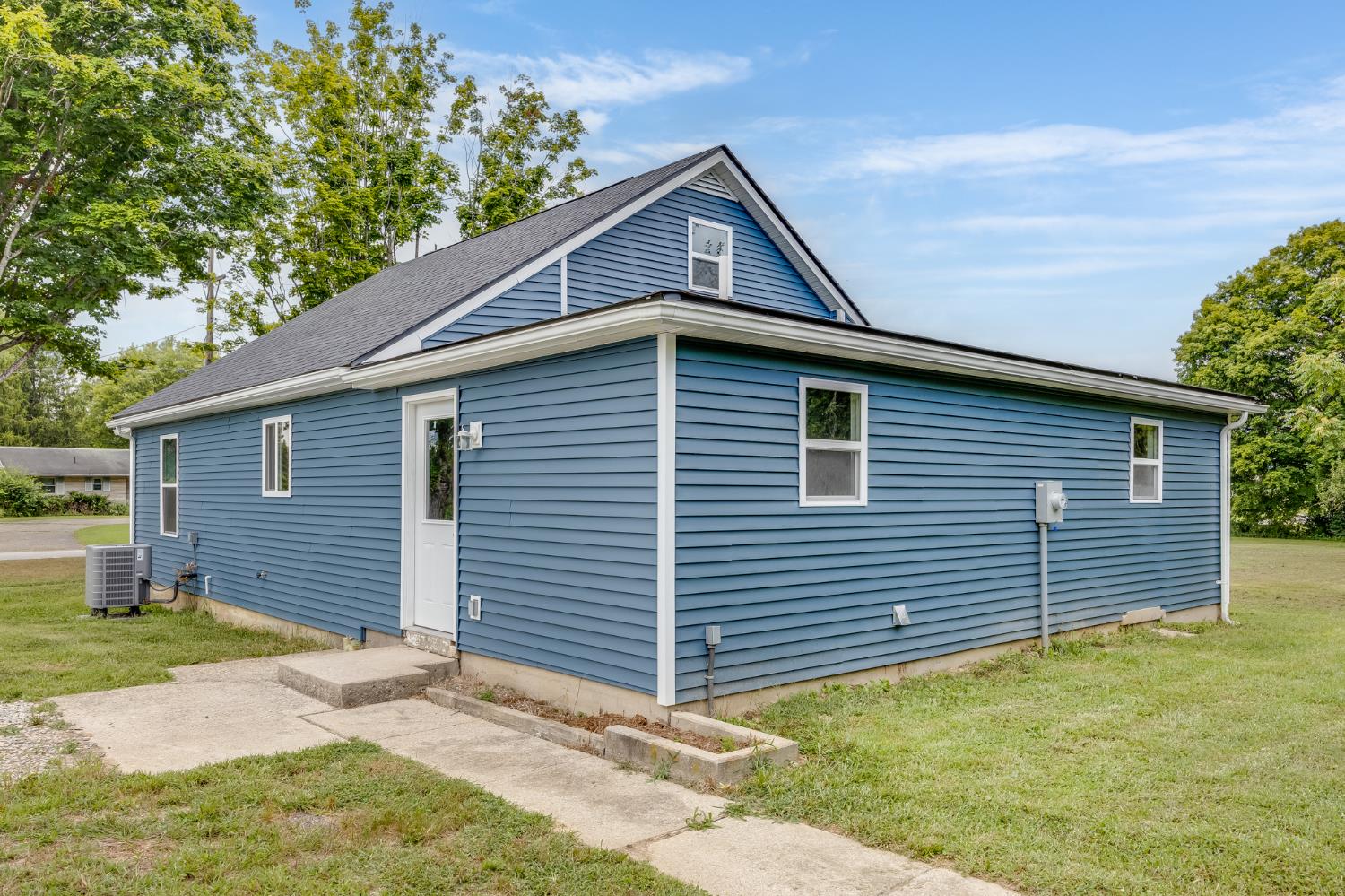 11176 Gatch Hill Road Aurora, IN 47001 - Photo 36 of 49