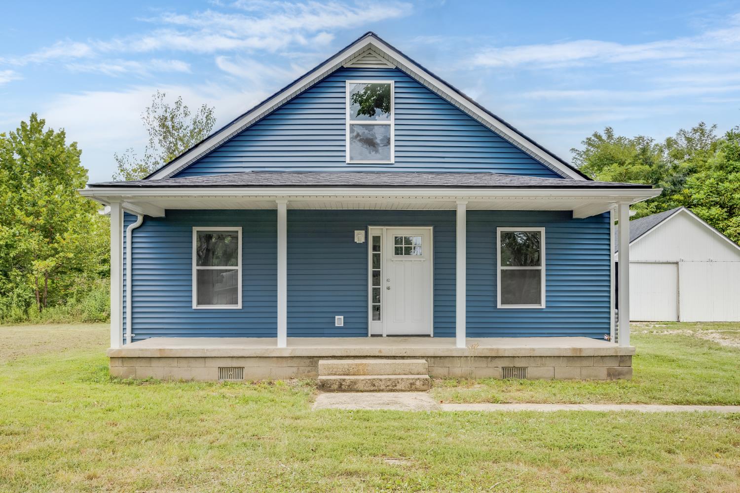 11176 Gatch Hill Road Aurora, IN 47001 - Photo 4 of 49