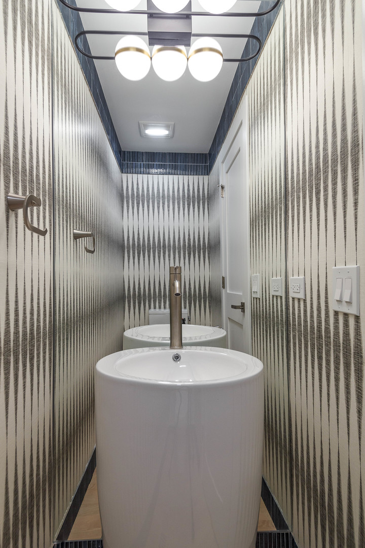 2055 West Race Avenue Chicago, IL 60612 - Photo 14 of 36 a close view of tap