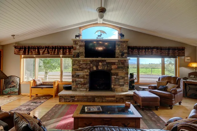 $1,295,000 | 610 Highway 14, Greybull, WY 82426