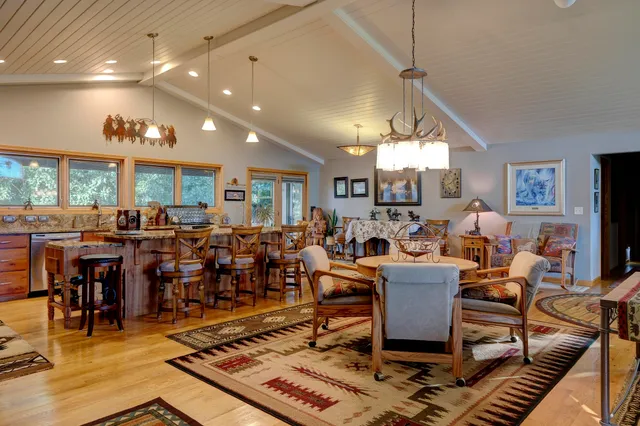 $1,295,000 | 610 Highway 14, Greybull, WY 82426