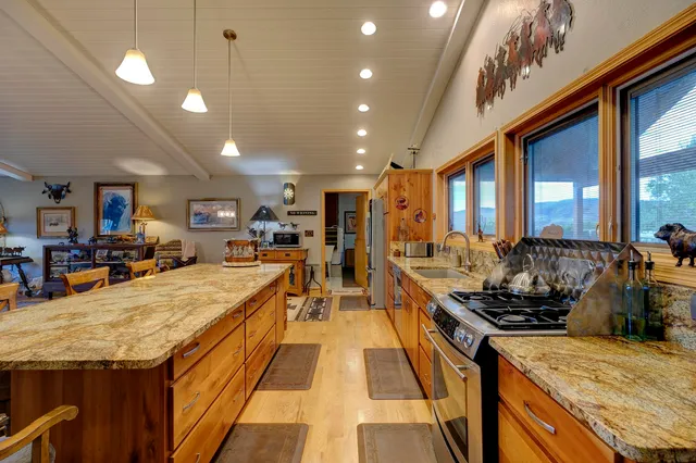 $1,295,000 | 610 Highway 14, Greybull, WY 82426