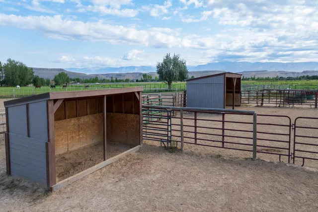 $1,295,000 | 610 Highway 14, Greybull, WY 82426