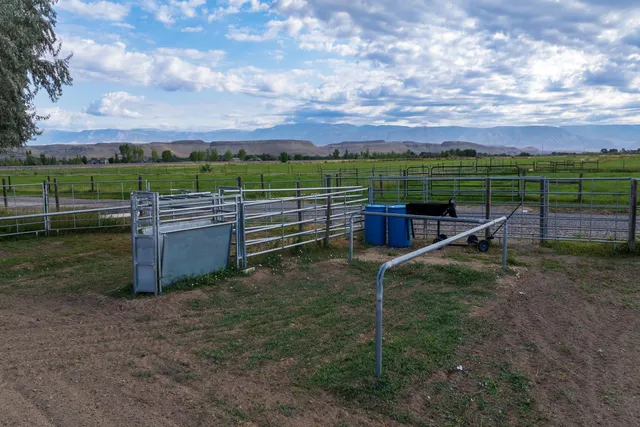 $1,295,000 | 610 Highway 14, Greybull, WY 82426