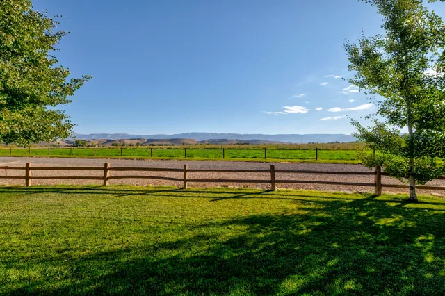 $1,295,000 | 610 Highway 14, Greybull, WY 82426