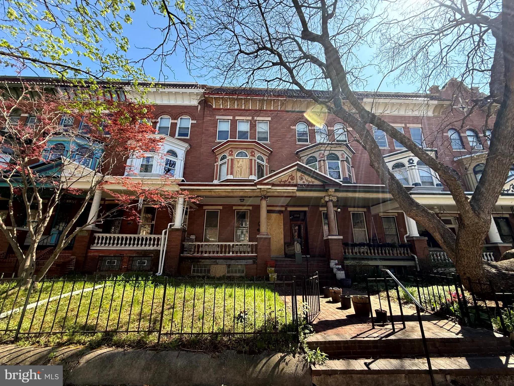 2721 North Calvert Street Baltimore, MD 21218 - Photo 2 of 45