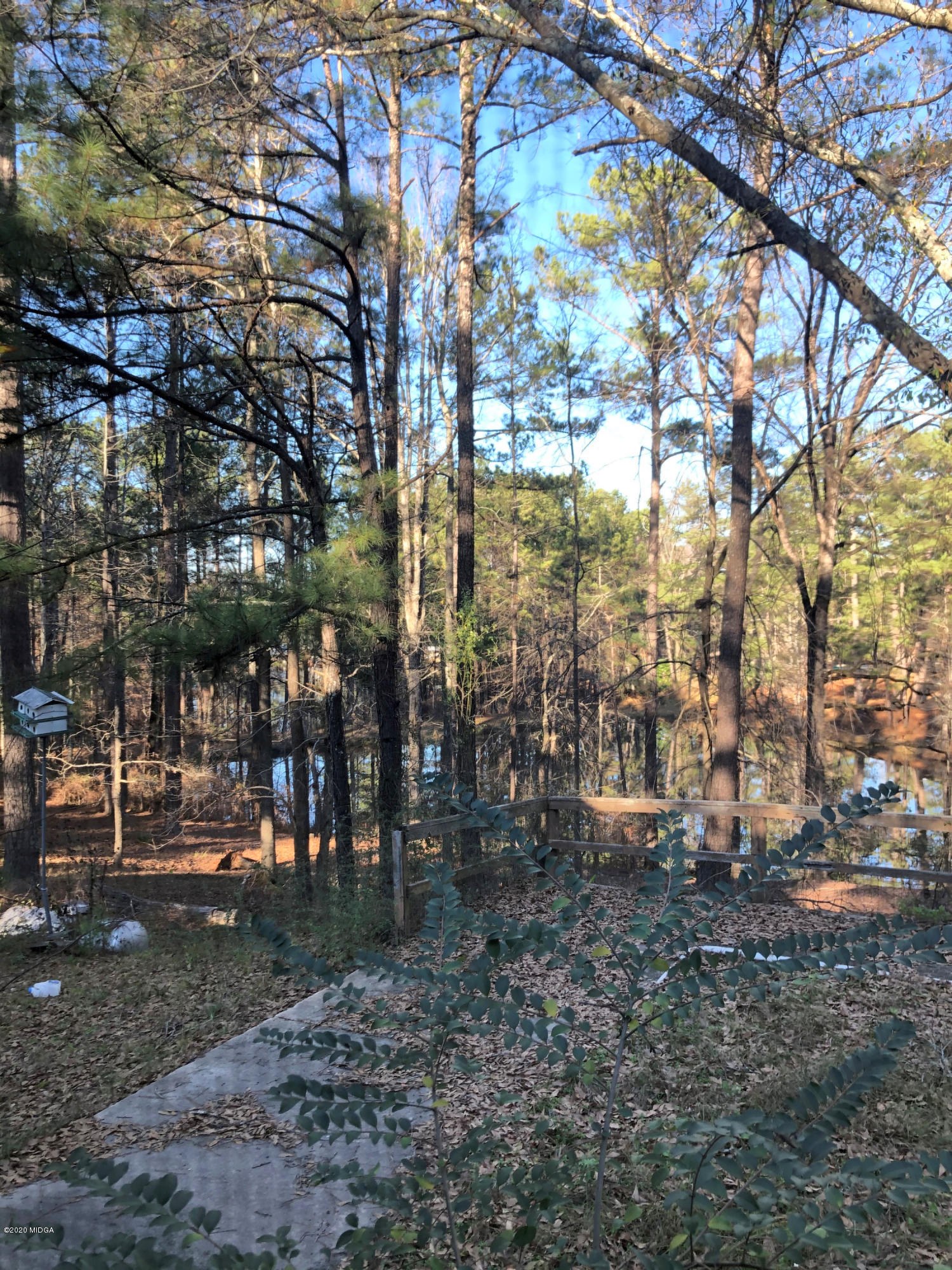 185 Shi Road Macon, GA 31220 - Photo 10 of 13 11