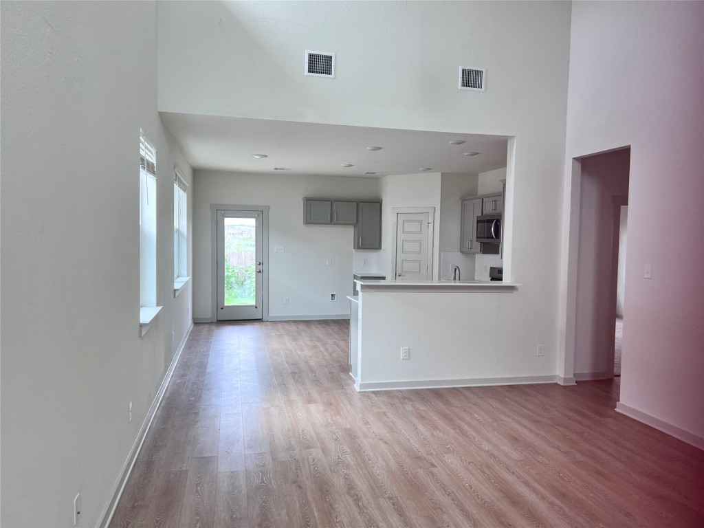 112 New Hampton Way San Marcos, TX 78666 - Photo 4 of 17