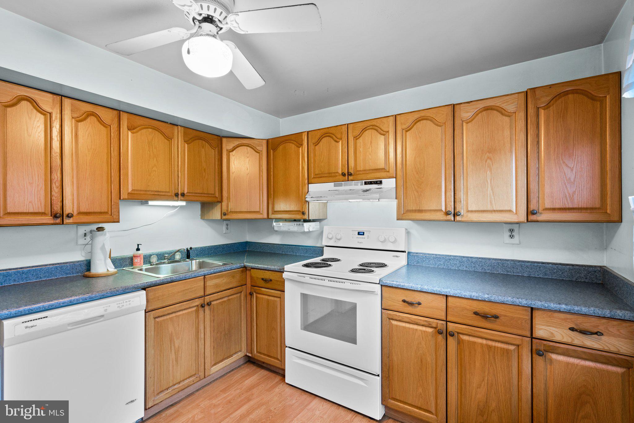 5430 King Arthur Circle Rosedale, MD 21237 - Photo 16 of 41 Gallery Image 16