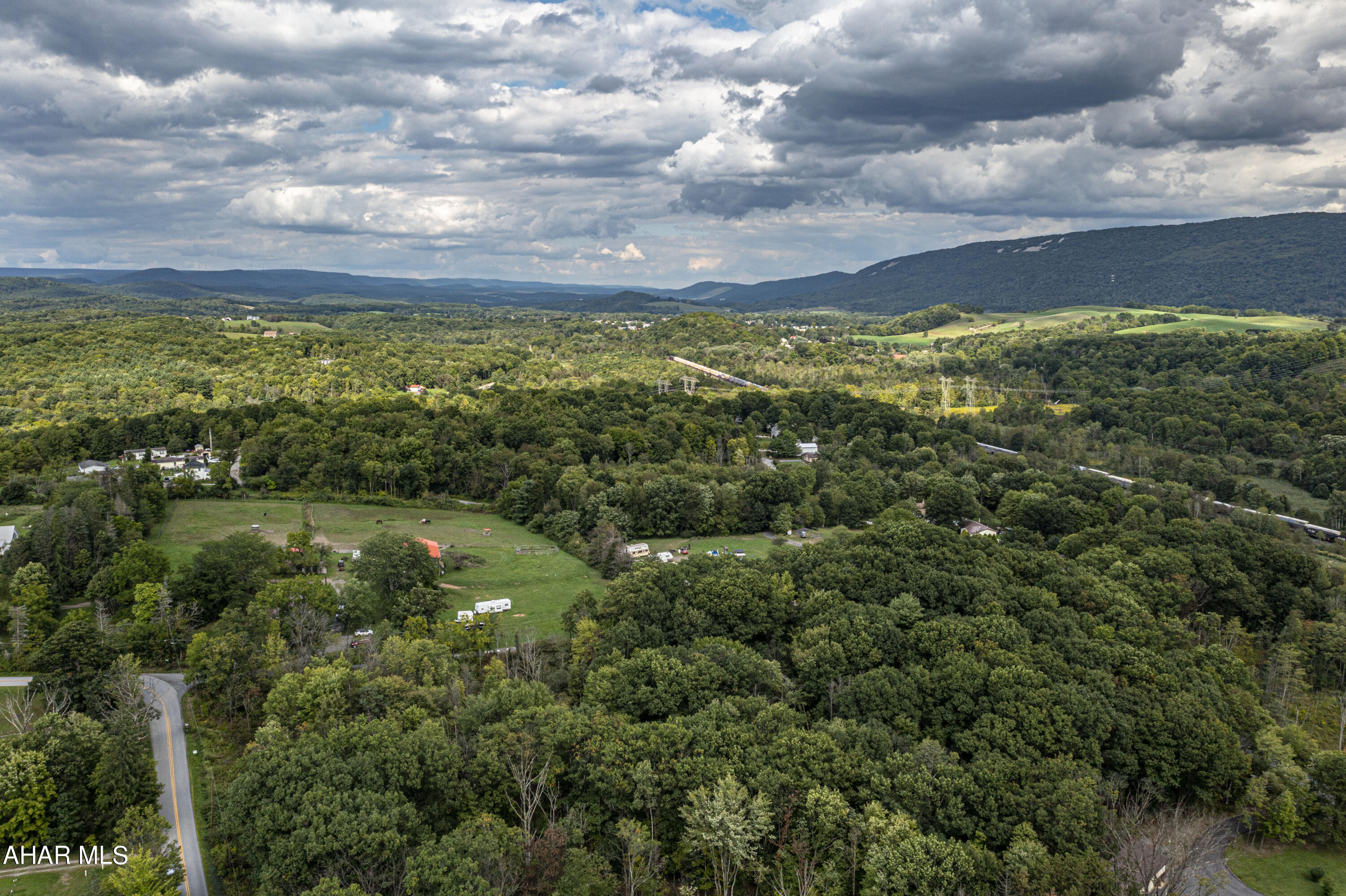 2135-t-485 2135-t-485 Antis Road Altoona, PA 16601 - Photo 6 of 8