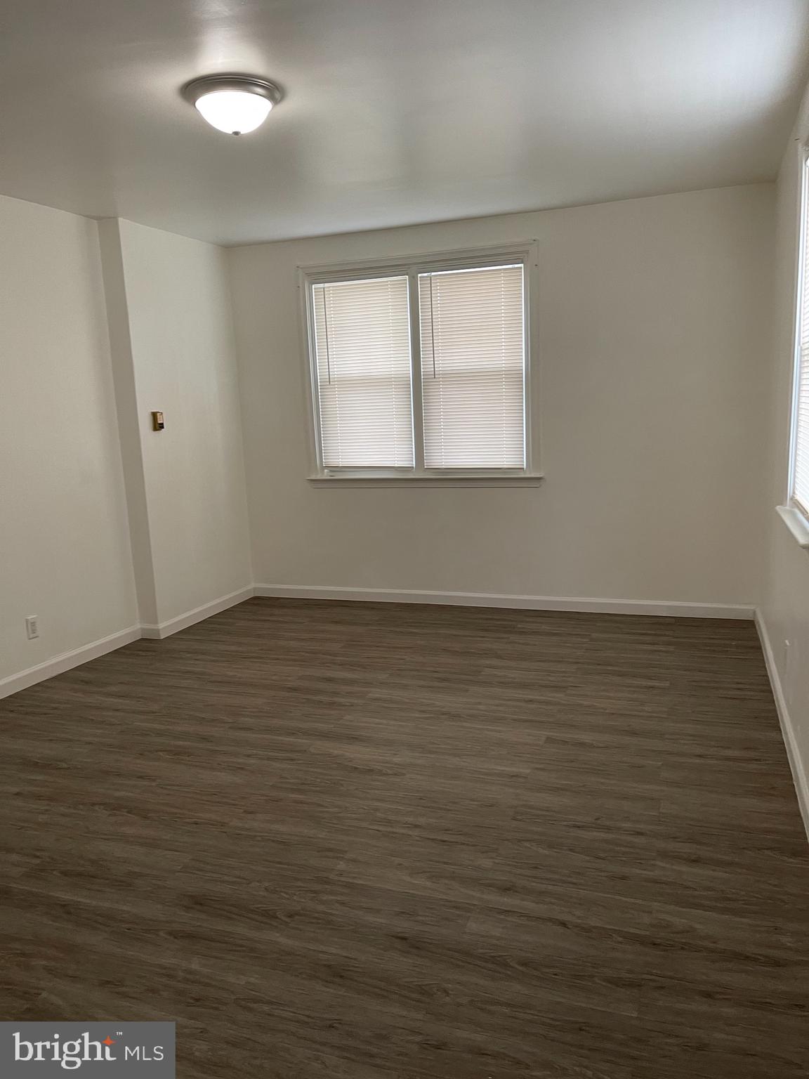 7223 Dungan Road Philadelphia, PA 19111 - Photo 11 of 20