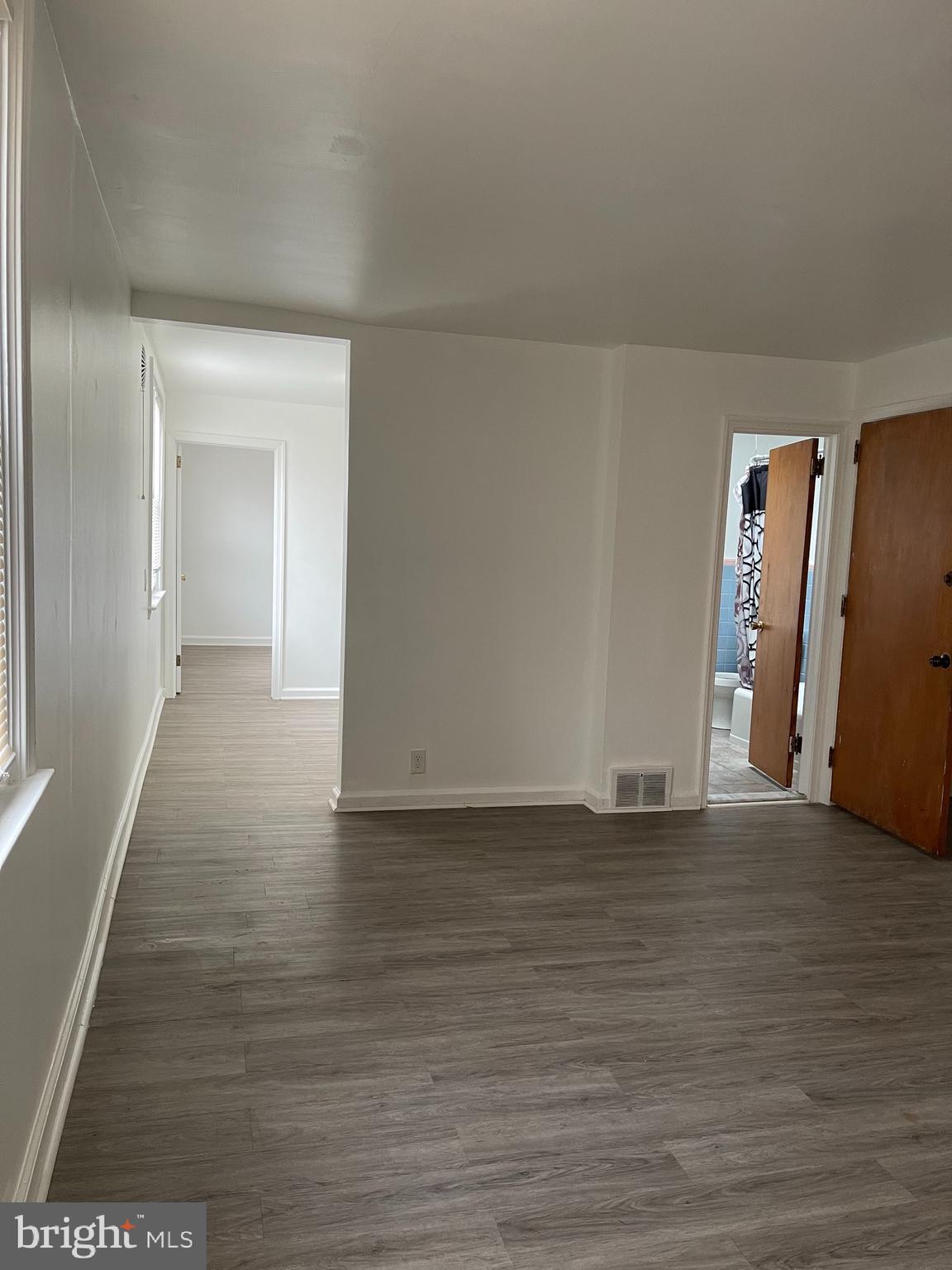 7223 Dungan Road Philadelphia, PA 19111 - Photo 8 of 20