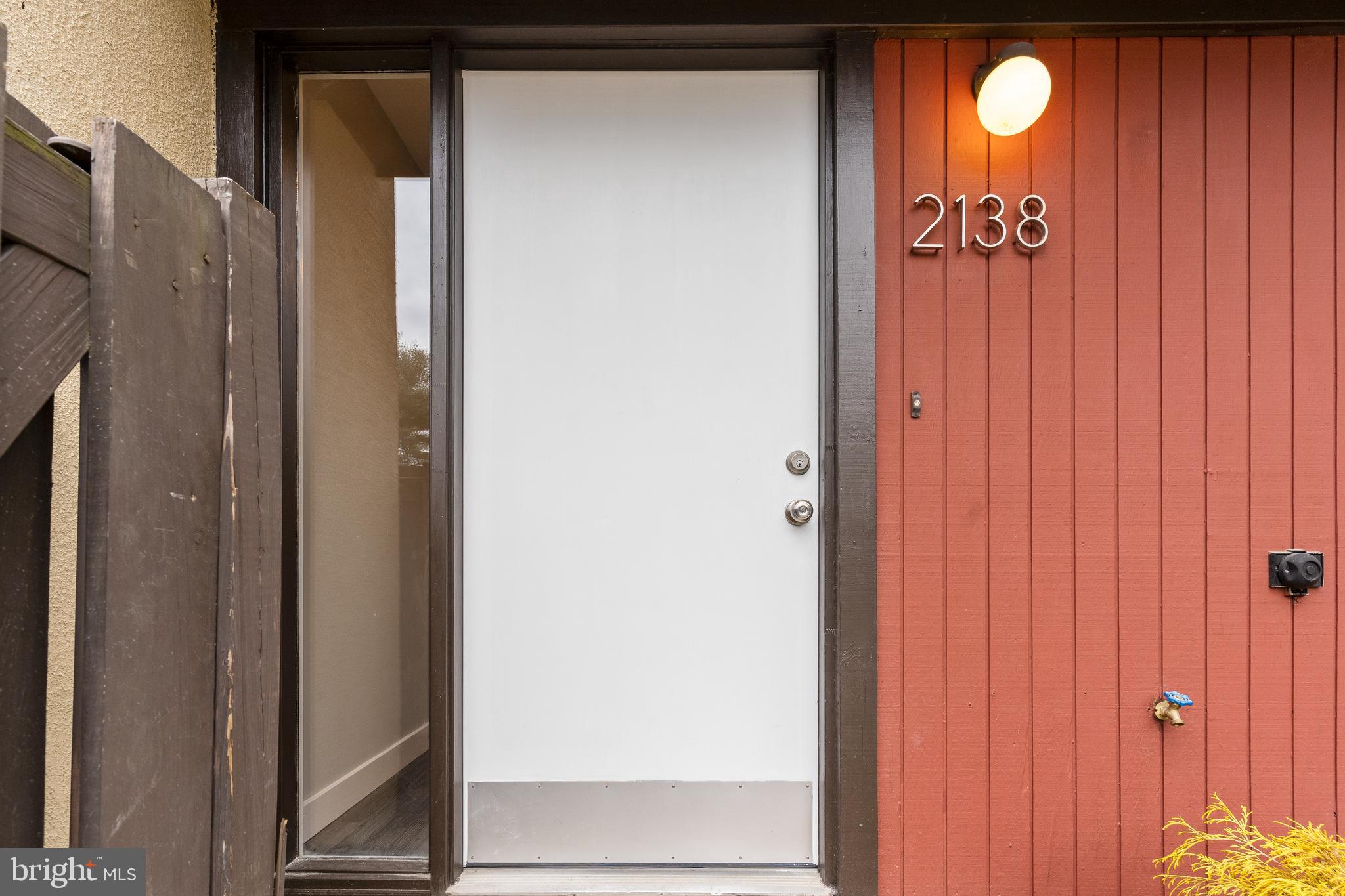 2138 Cartwright Place Reston, VA 20191 - Photo 2 of 27 Step inside - you'll love it!