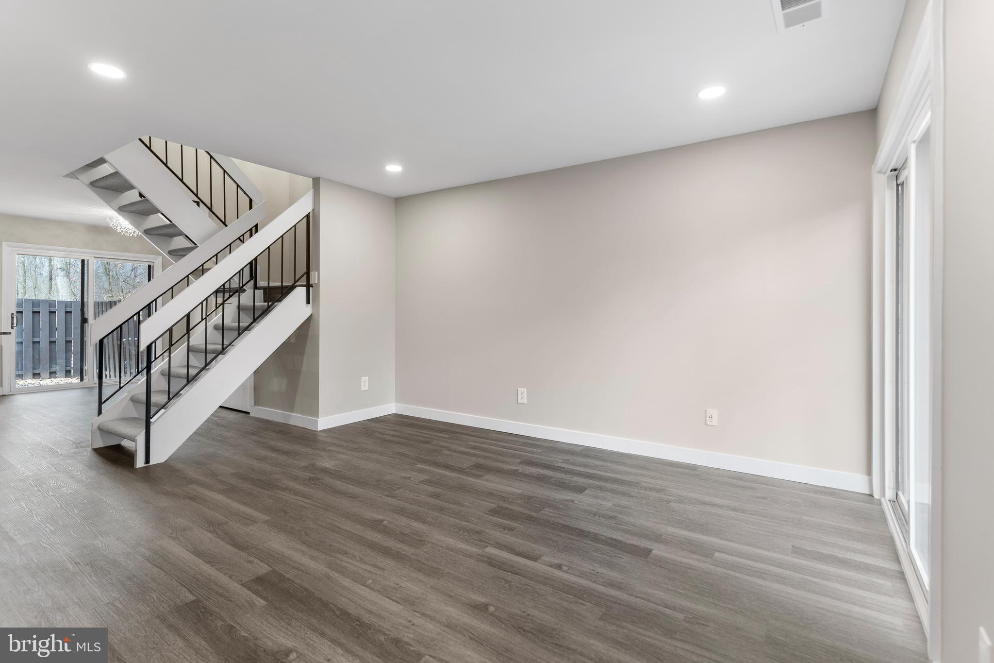 2138 Cartwright Place Reston, VA 20191 - Photo 3 of 27 New flooring and lighting to invite you in!