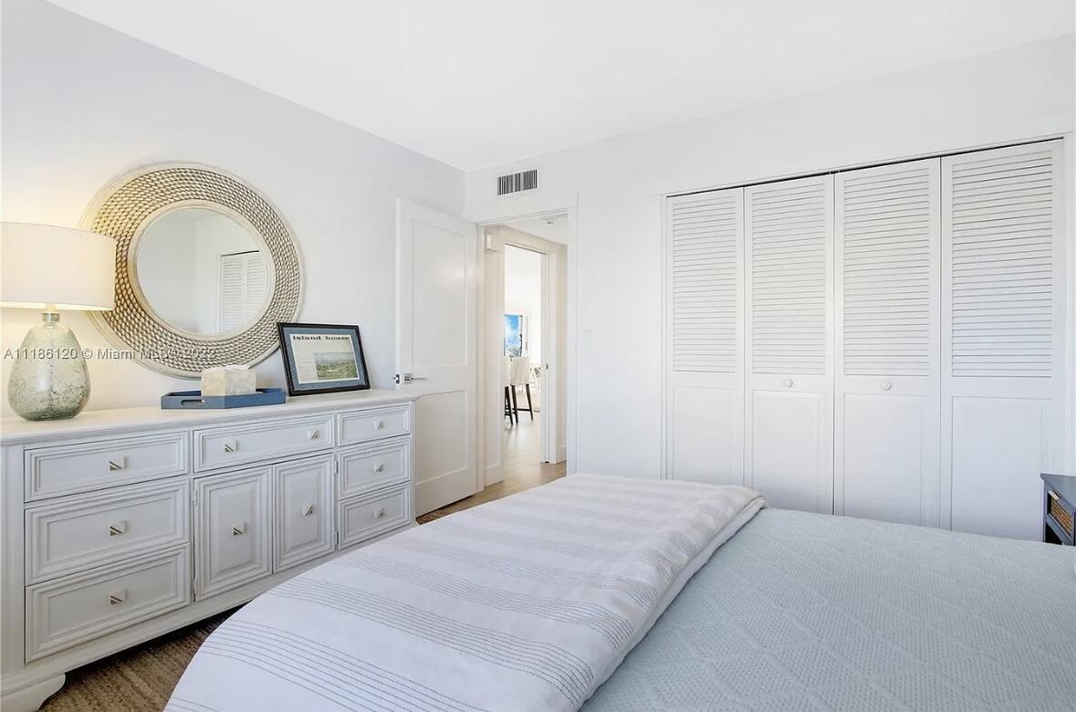 350 South Beach Road, Unit 401 Tequesta, FL 33469 - Photo 29 of 45 IMG_4877