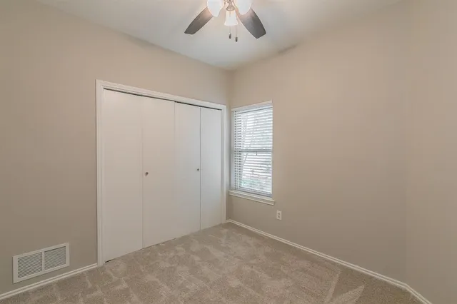 $270,000 | 610 Canterbury Street, Euless, TX 76039