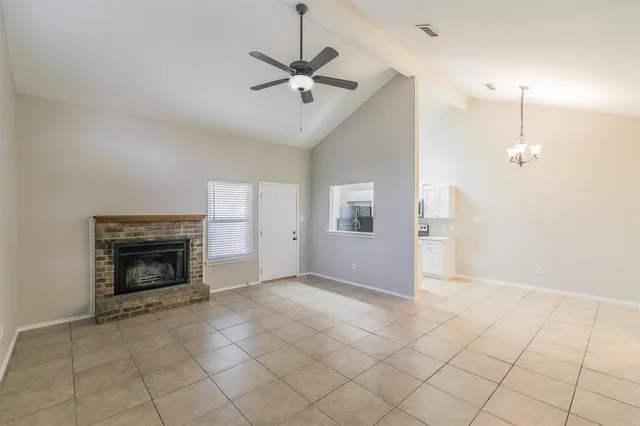 $270,000 | 610 Canterbury Street, Euless, TX 76039