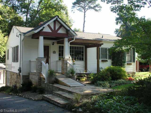 620 Rockspring Road High Point, NC 27262 - Photo 1 of 8 Exterior Front.