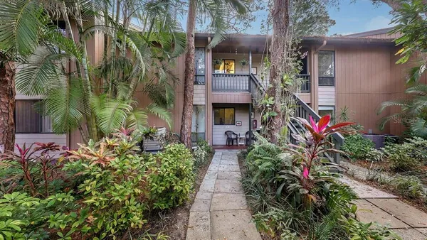 $2,000 | 1608 Bayhouse Point Drive, Unit GL304, Sarasota, FL 34231