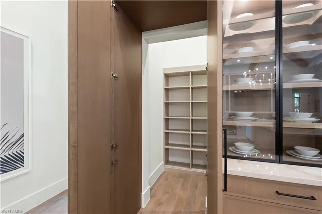 $6,000,000 | 4525 Club Estates Drive, Naples, FL 34114