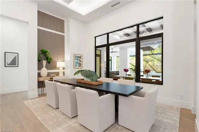 $6,000,000 | 4525 Club Estates Drive, Naples, FL 34114