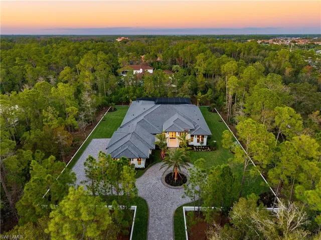 $6,000,000 | 4525 Club Estates Drive, Naples, FL 34114