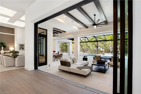 $6,000,000 | 4525 Club Estates Drive, Naples, FL 34114