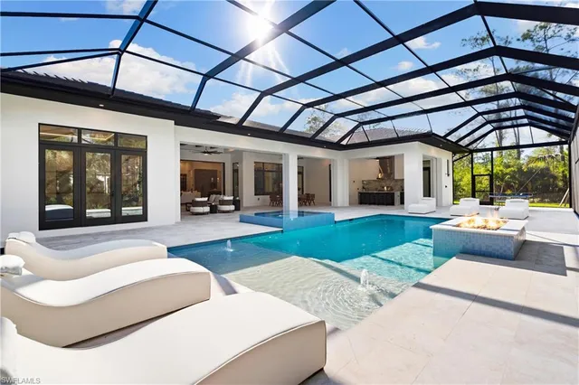 $6,000,000 | 4525 Club Estates Drive, Naples, FL 34114