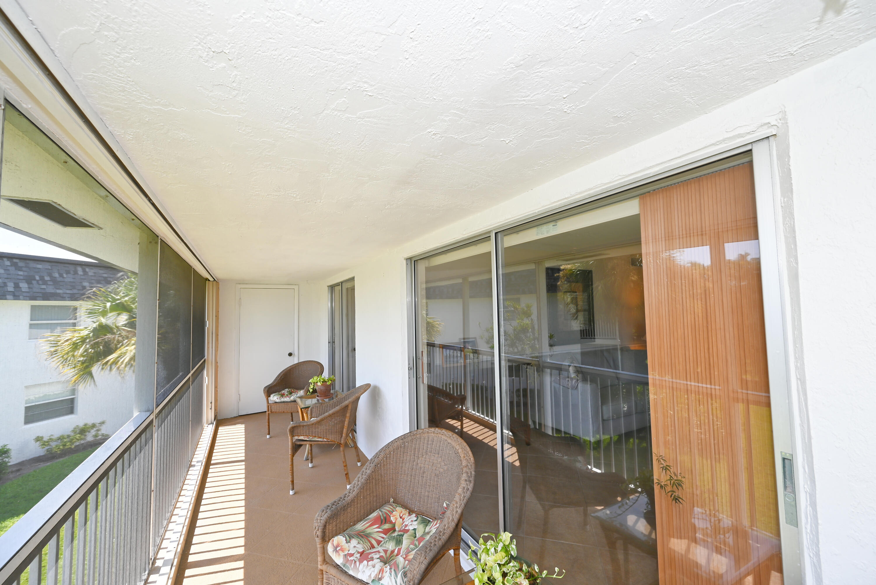 1100 East Indiantown Road, Unit 113 Jupiter, FL 33477 - Photo 20 of 36 NZ5_5097