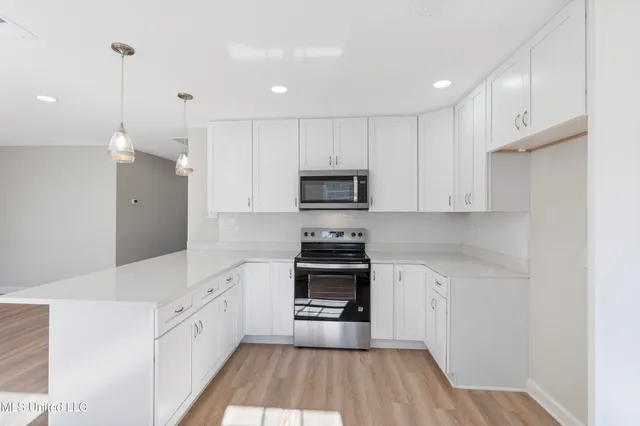 $479,000 | 6020 Northwood Drive, Olive Branch, MS 38654