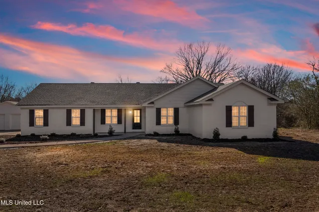 $479,000 | 6020 Northwood Drive, Olive Branch, MS 38654