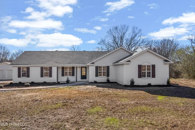 $479,000 | 6020 Northwood Drive, Olive Branch, MS 38654