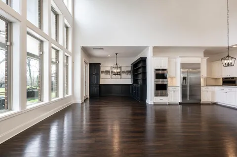 $1,299,000 | 4926 Beekman Drive, Missouri City, TX 77459