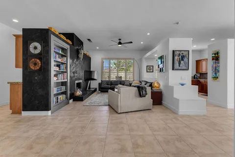 $695,000 | 245 Strada Fortuna, Palm Desert, CA 92260