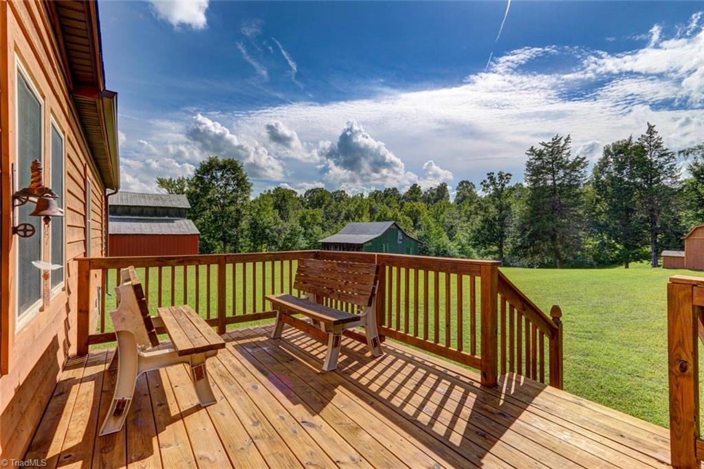 537 Manley Farm Road Reidsville, NC 27320 - Photo 14 of 30 Gallery Image 14