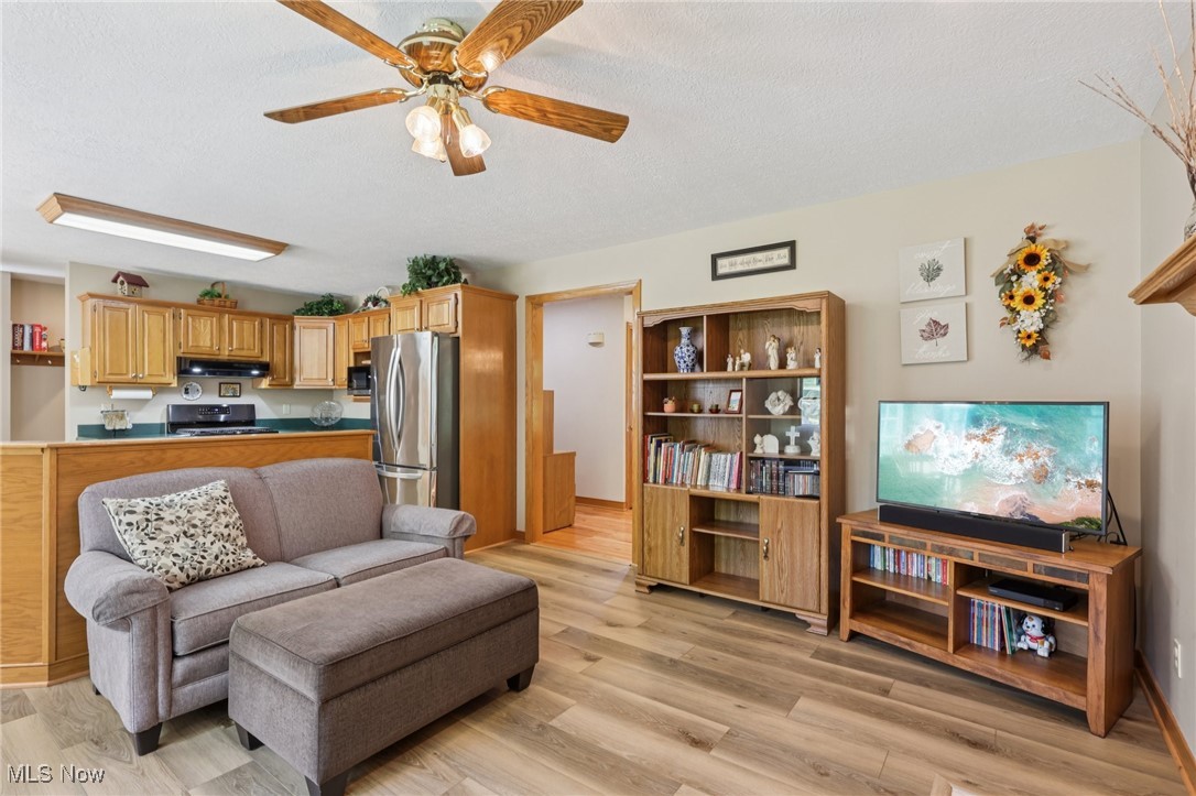 3952 Reimer Road Barberton, OH 44203 - Photo 11 of 50
